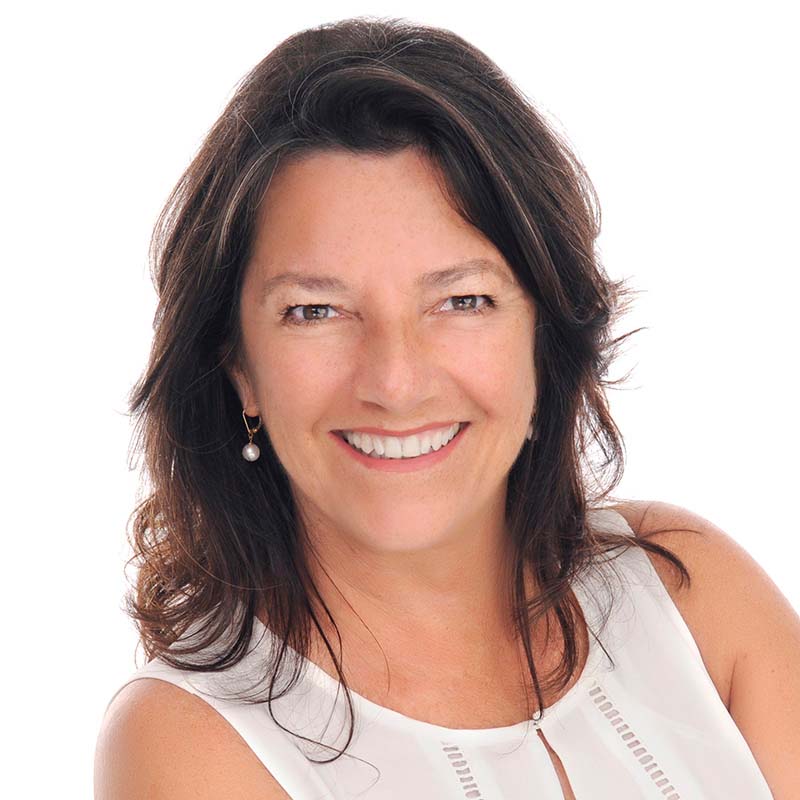 Karen Pozos, Miami Luxury Property Management